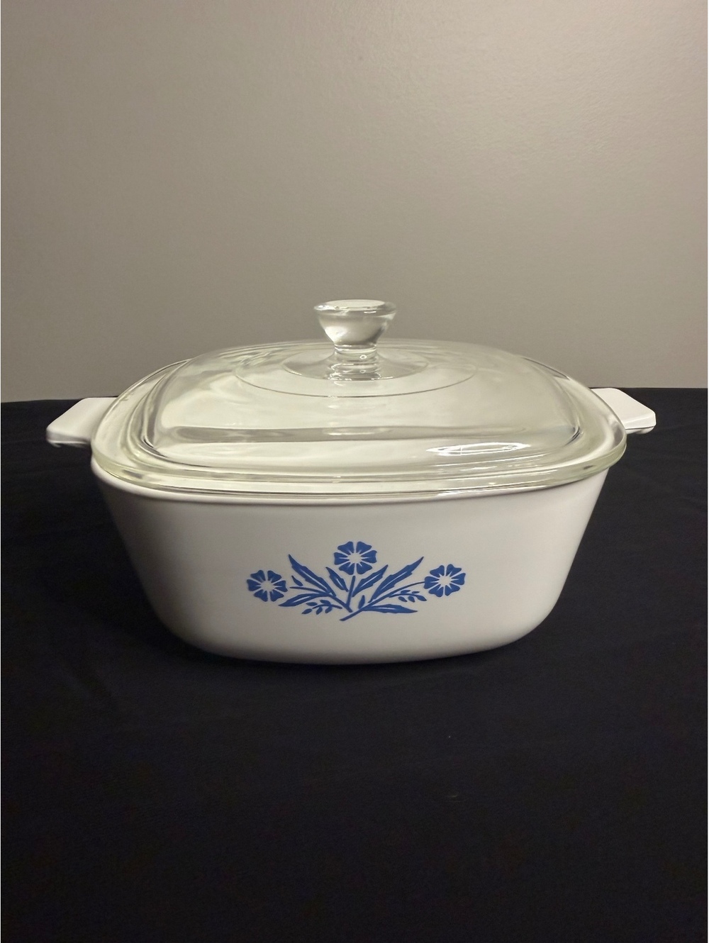 CorningWare Blue Cornflower 1.5 qt casserole dish with glass lid (P-1 1/2-B)